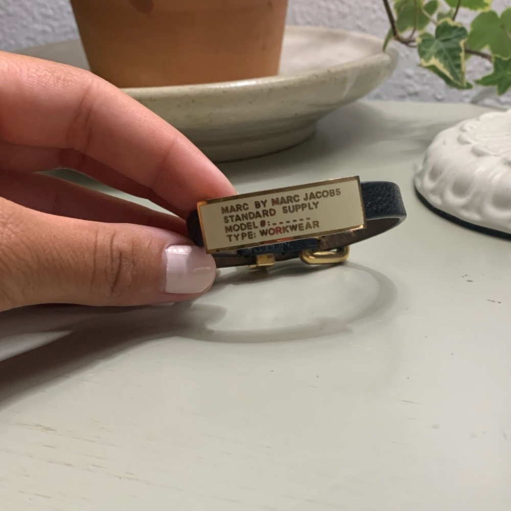 leather marc jacobs bracelet